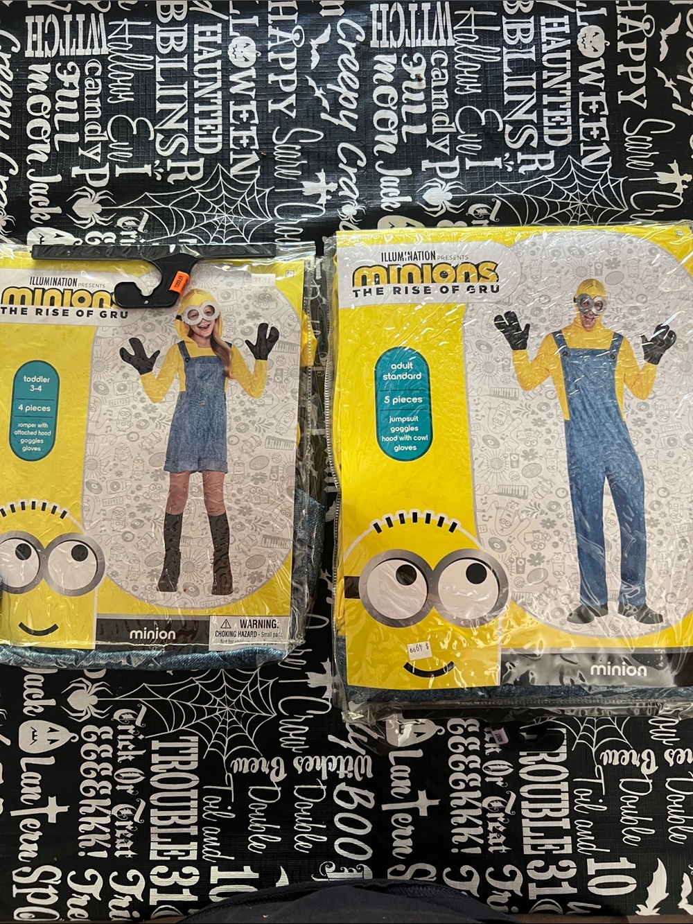 Minions matching costumes